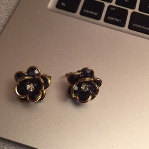 Beautiful vintage black earrings